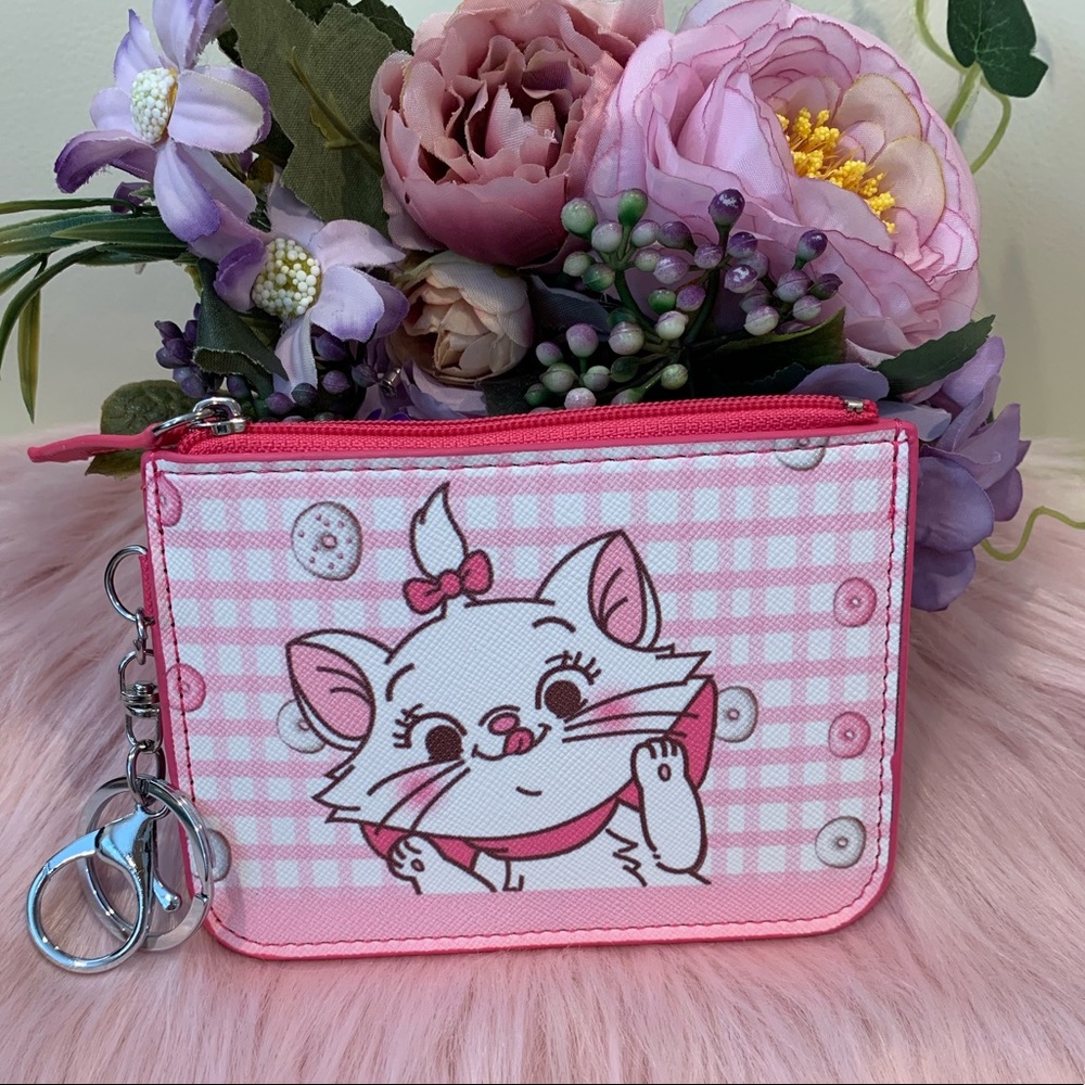 Disney Marie Cat Card Holder zipper